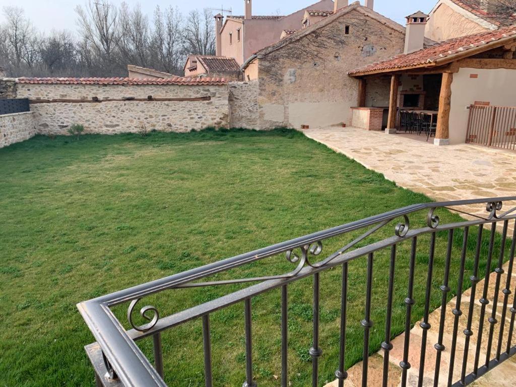 Los Arenales De Arcones Colladillo Extérieur photo